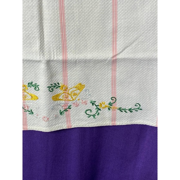 Vintage, Handmade Kitchen/Dish/Tea Towel with Hand Embroidered Flowers. - Picture 7 of 11